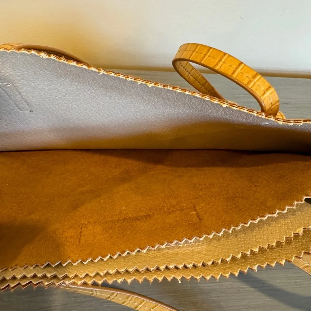 Tan Suede‎ & Leather 3-Compartment Handbag
